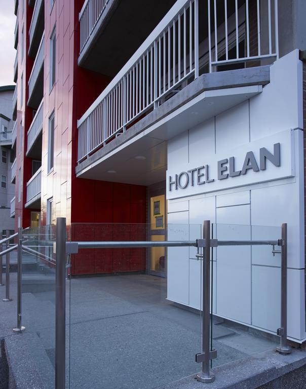 Hotel Elan YYC Exteriör bild
